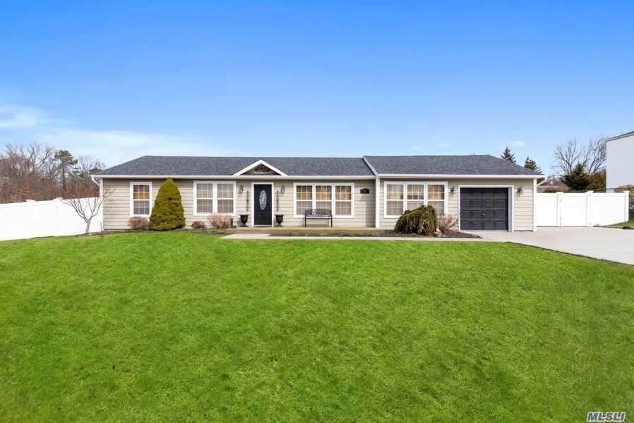 3 Edwin Avenue - Photo 1