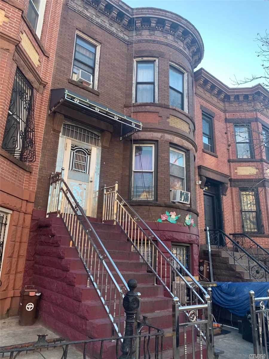 530 45th Street - Photo 1