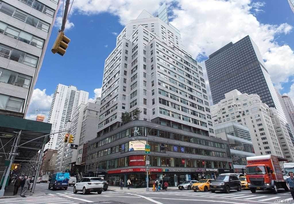 200 East 58th Street - Photo 1