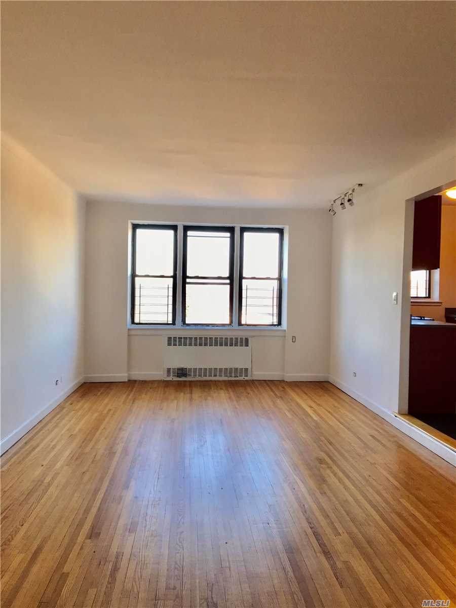143-50 Hoover Avenue - Photo 1 143-50 Hoover Avenue - Photo 1