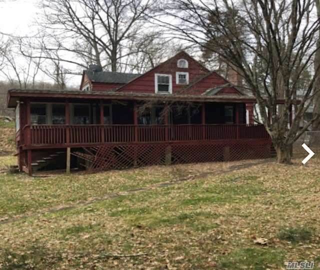 16 Hall Avenue - Photo 1