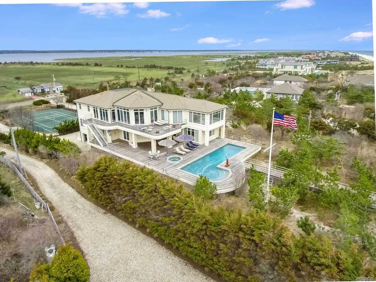 204 Dune Road - Photo 1