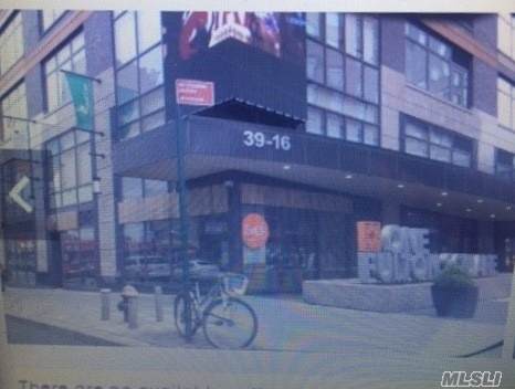 39-16 Prince Street - Photo 1