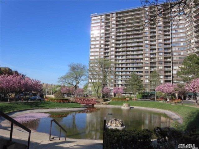 2 Bay Club - Photo 1