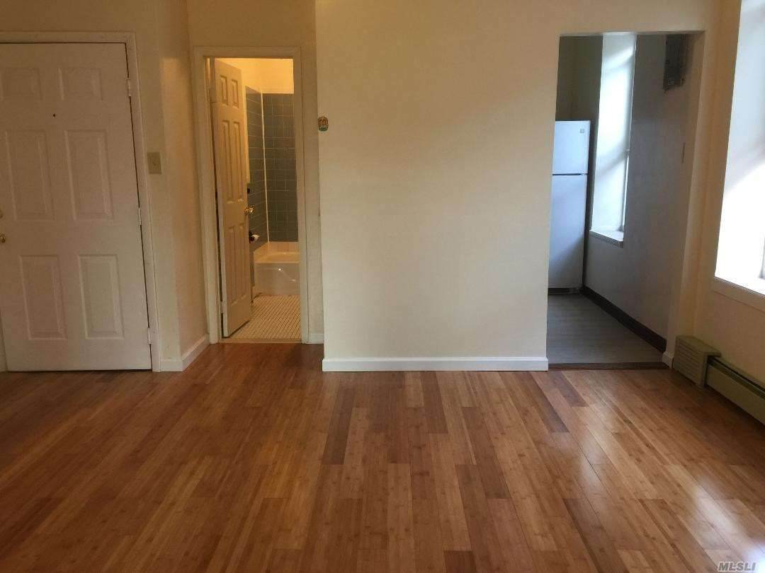 519 Bristol Street - Photo 1