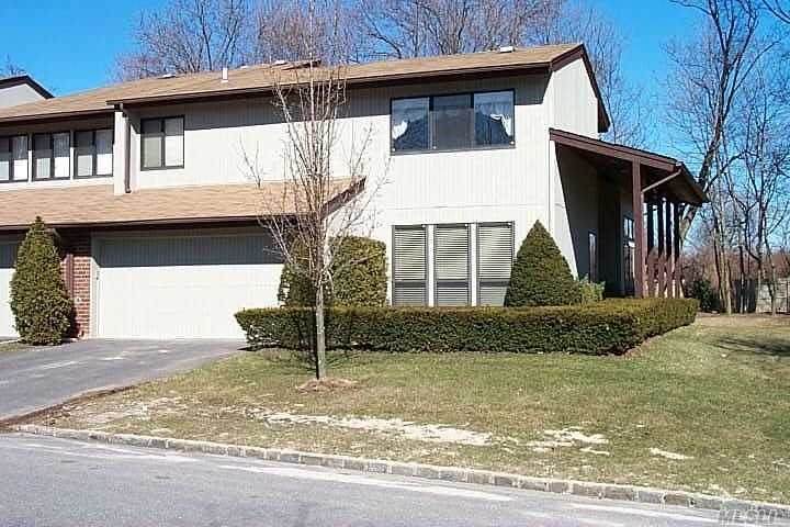 63 Foxwood Drive - Photo 1