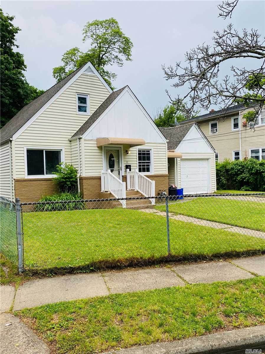 11 Lakeview Avenue - Photo 1