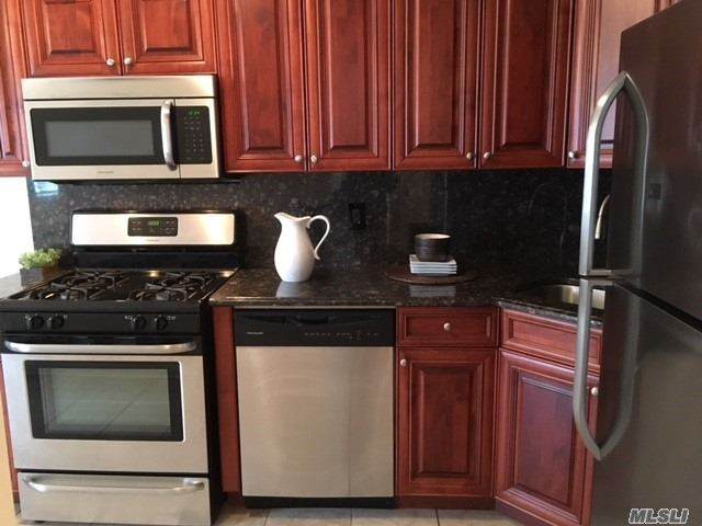 1427 Broadway Avenue - Photo 1