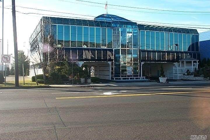 79 Hempstead Turnpike - Photo 1