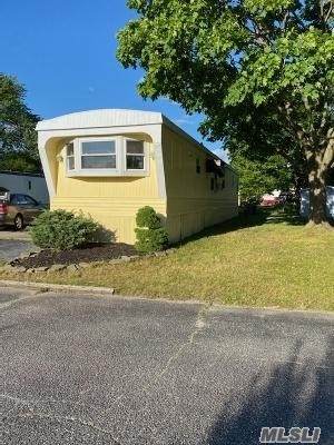 55 Minuteman Dr - Photo 1