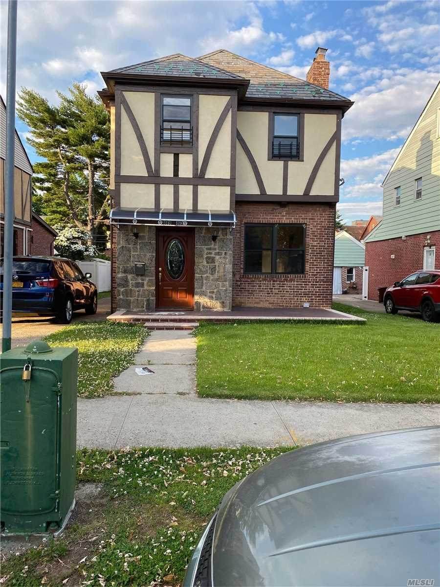 89-85 221 St - Photo 1