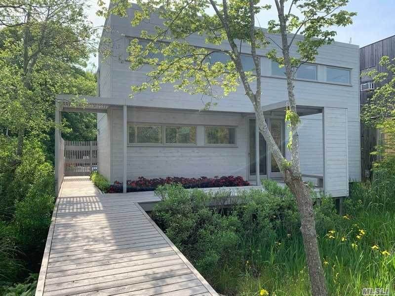240 Holly Walk - Photo 1