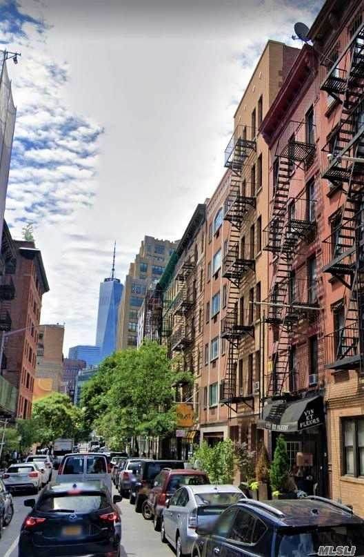 69 Thompson Street - Photo 1