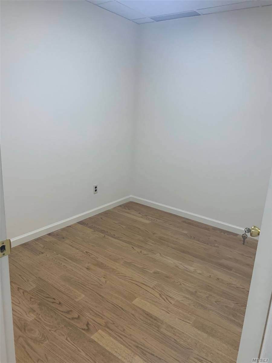 221 Jericho Turnpike - Photo 1
