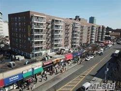 41-25 Kissena Boulevard - Photo 1