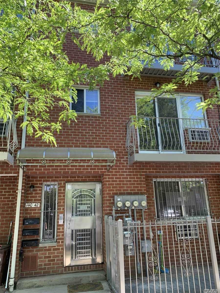 140-42 31 Drive - Photo 1