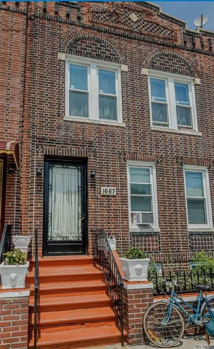 1667 Sterling Place - Photo 1