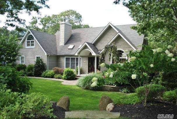 5 Cathedral Ct - Photo 1