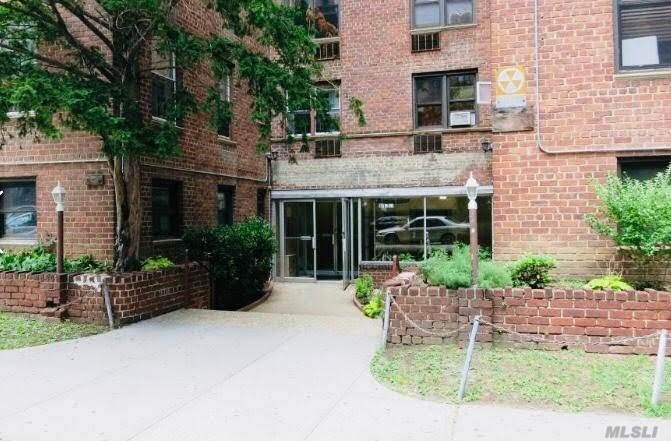 97-11 63 Drive - Photo 1