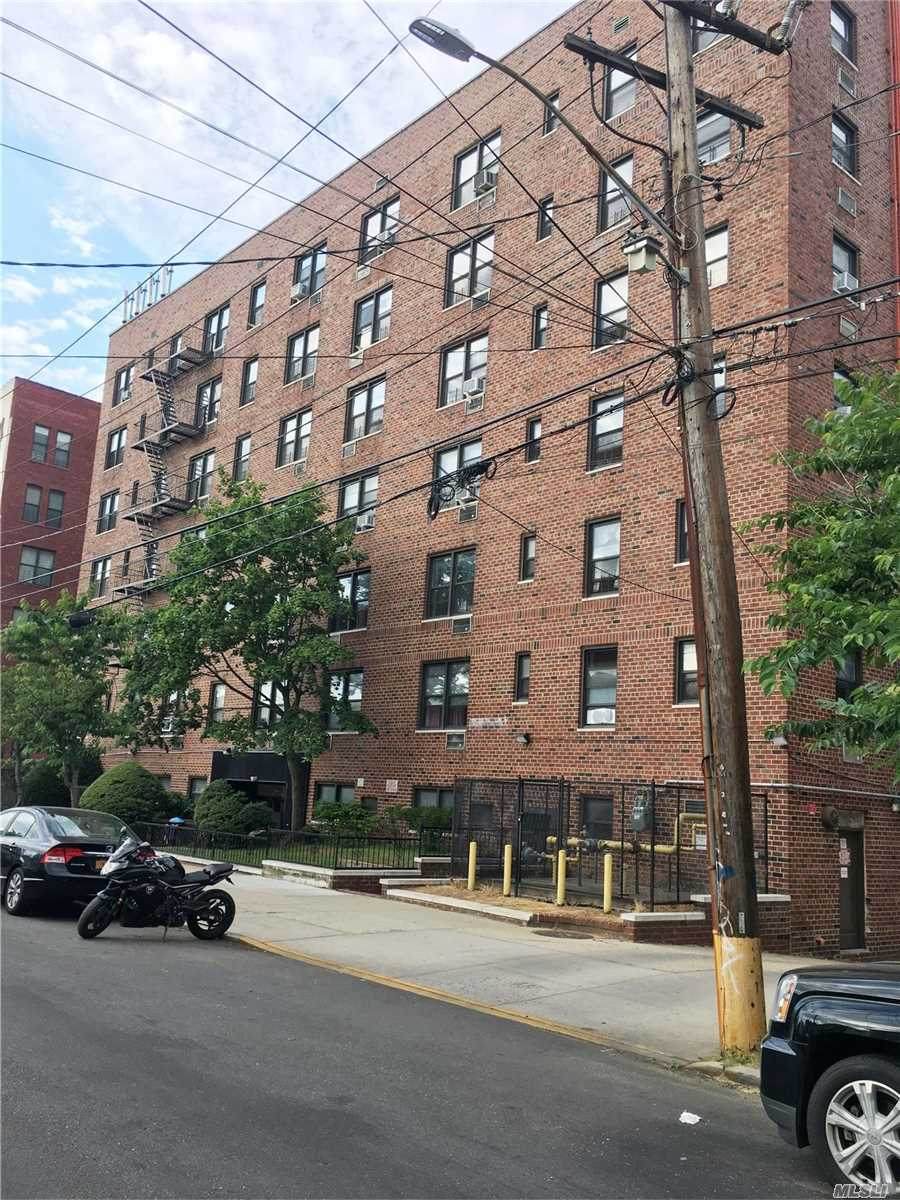 1040 Neilson Street - Photo 1