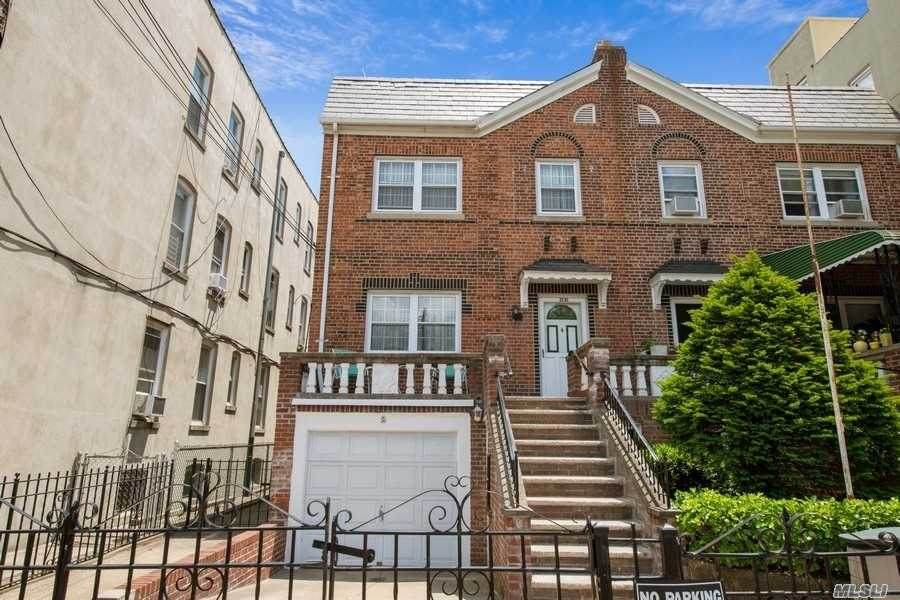 25-81 45 Street - Photo 1