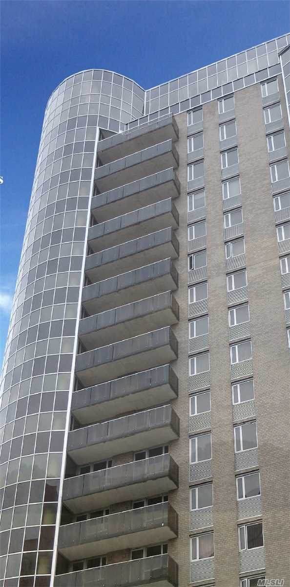 133-38 Sanford Avenue - Photo 1