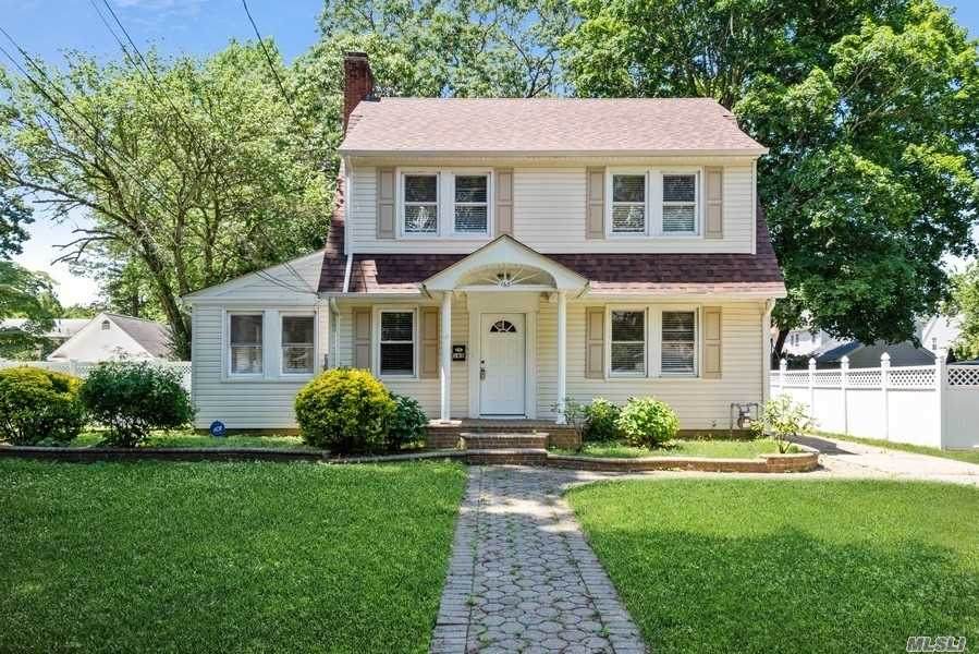 165 Long Beach Avenue - Photo 1