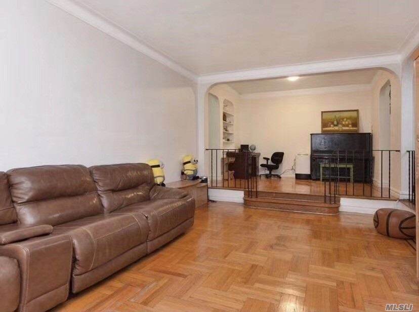 43-55 Kissena Boulevard - Photo 1