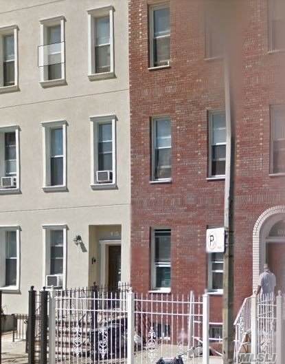 137 Cornelia Street - Photo 1