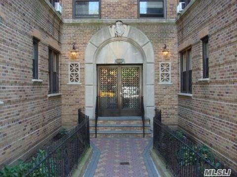 82-16 34 Avenue - Photo 1