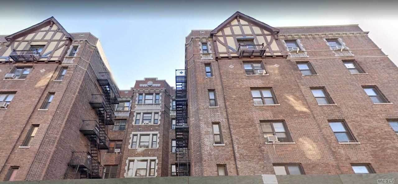 42-02 Layton Street - Photo 1