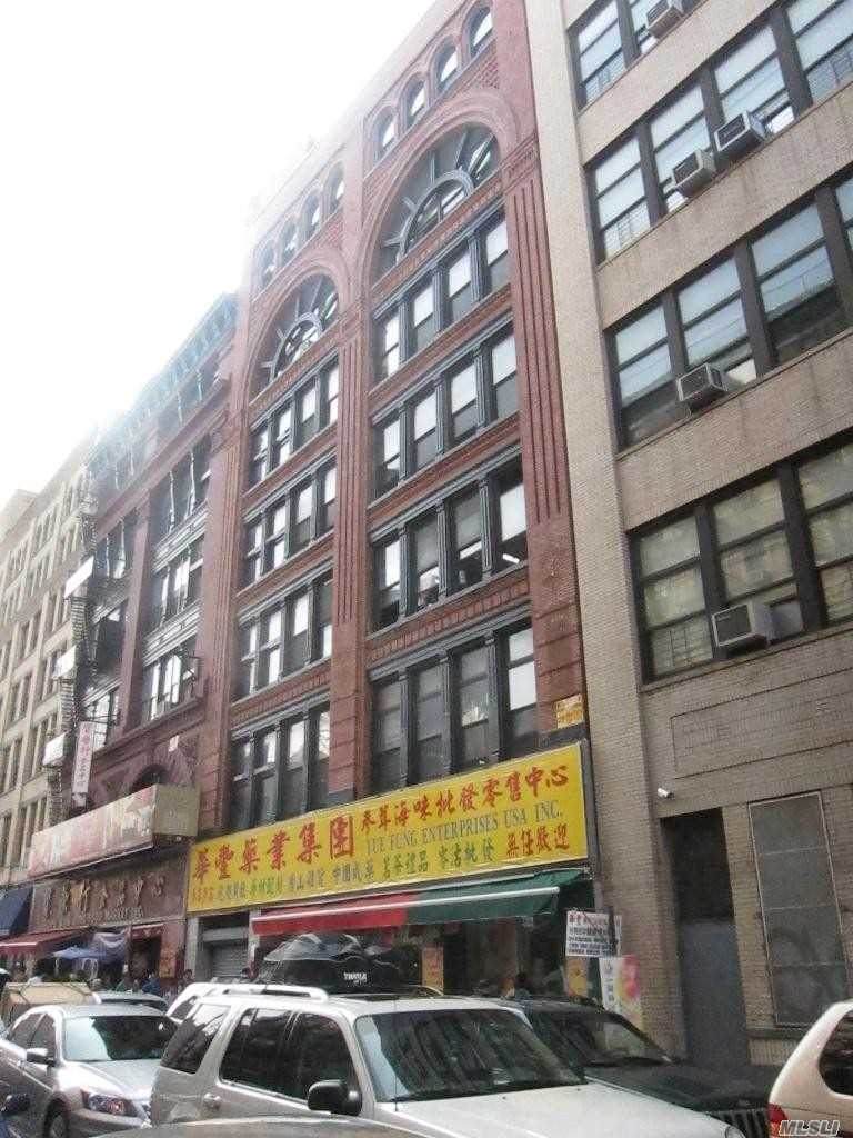 53 Elizabeth Street - Photo 1
