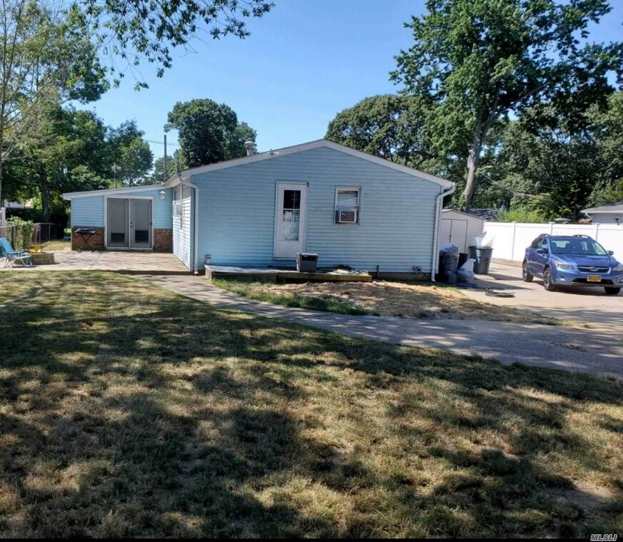 69 Division Street - Photo 1