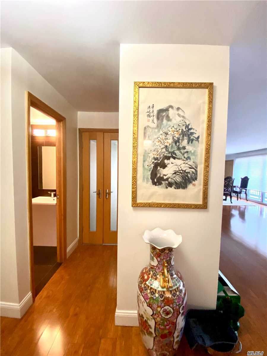 12 Bond Street - Photo 1