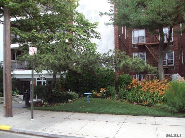 100 Brooklyn Avenue - Photo 1