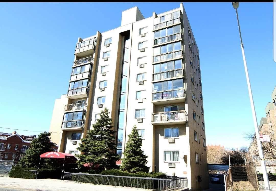 137-11 32 Avenue - Photo 1