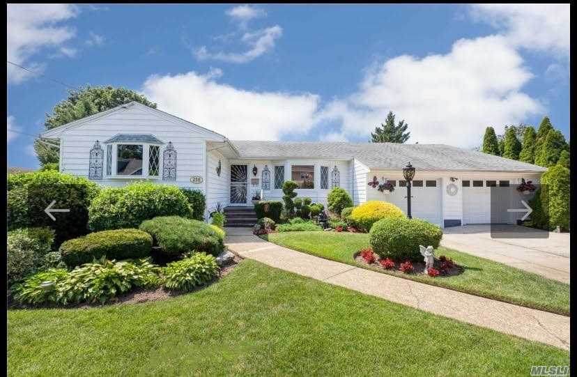 218 Poplar Street - Photo 1