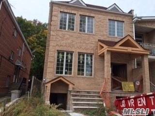 66-48 Selfridge St - Photo 1