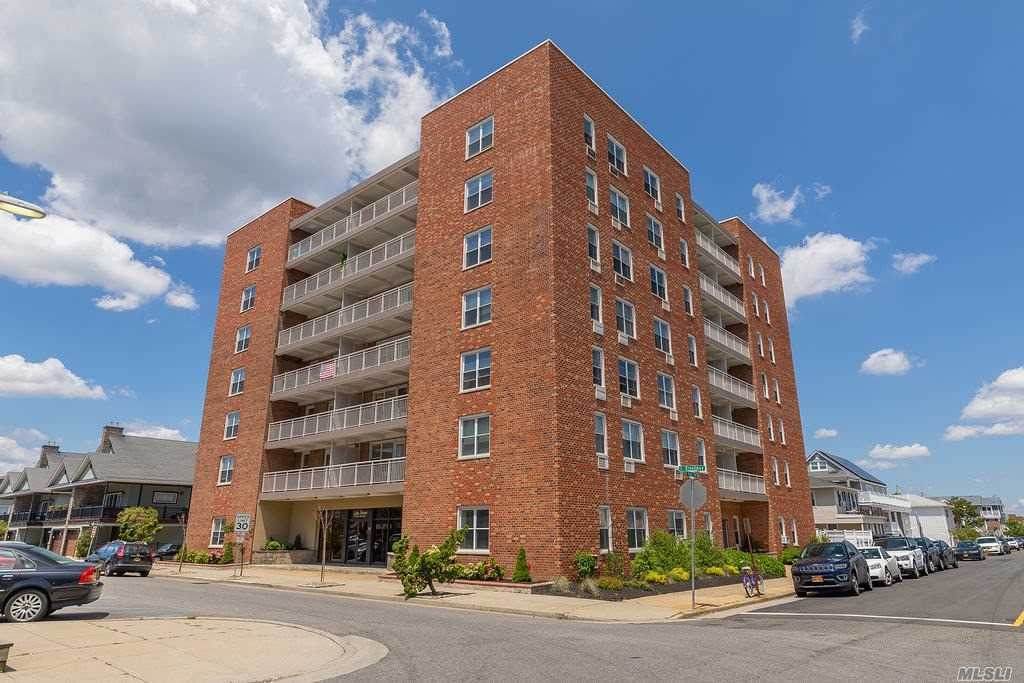 855 Broadway - Photo 1