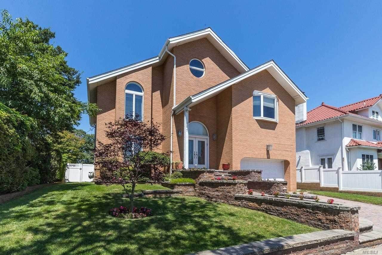 257 Olive Street - Photo 1