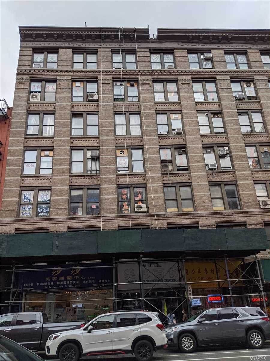 17 Broadway - Photo 1