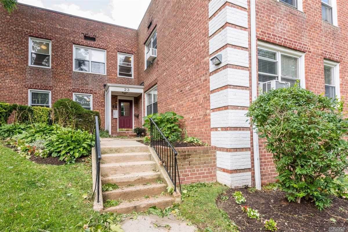 23 Edwards Street - Photo 1