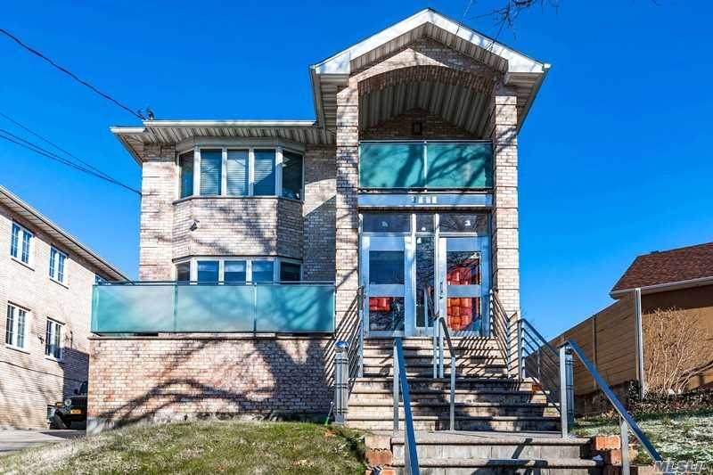 20-21 Clintonville Street - Photo 1