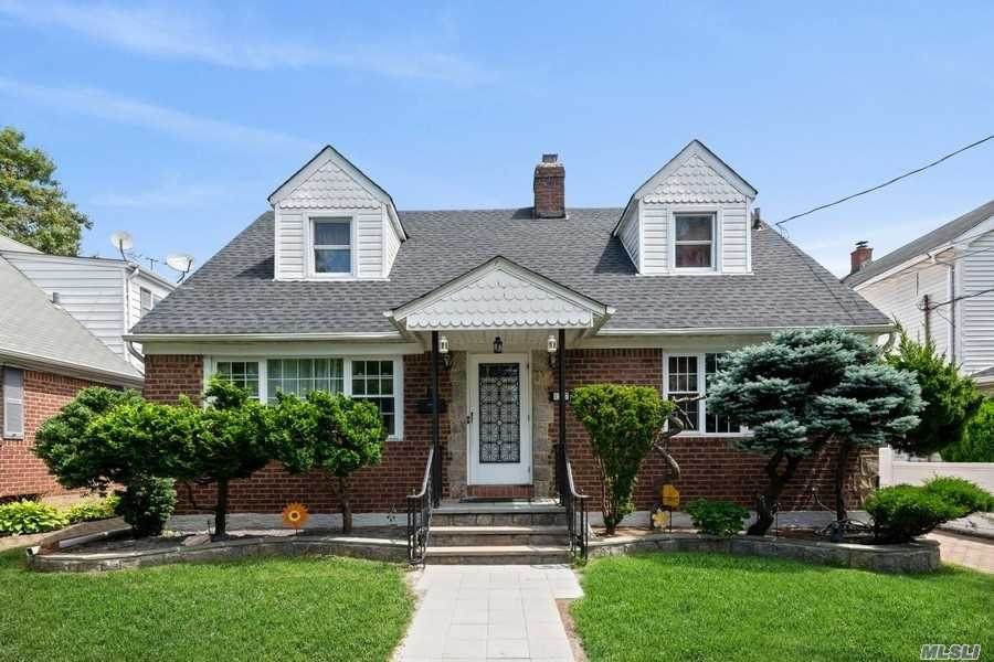 83-07 262nd Street - Photo 1