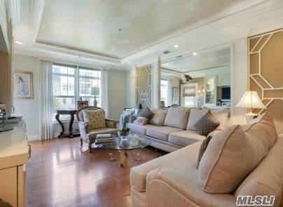1105 Roosevelt Way - Photo 1