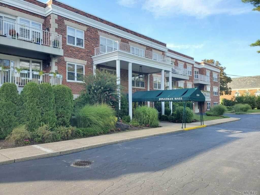 1534 Broadway - Photo 1