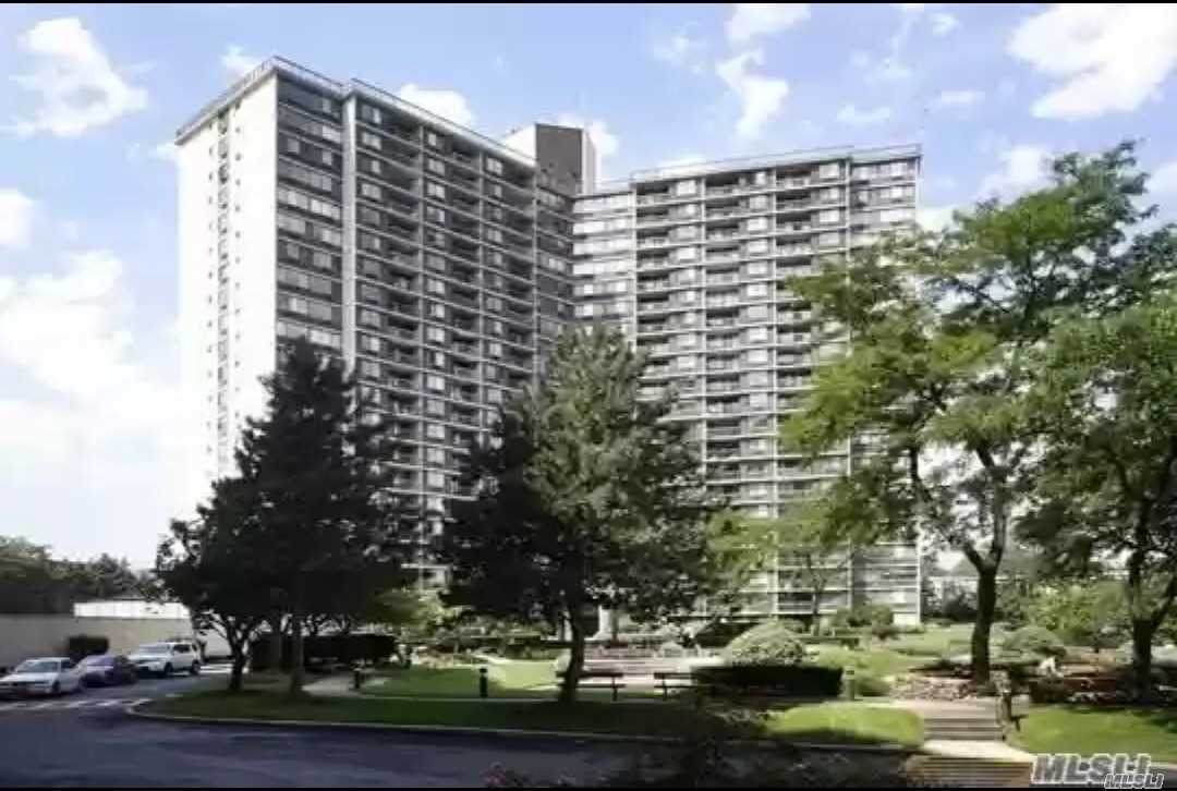 2 Bay Club Drive - Photo 1