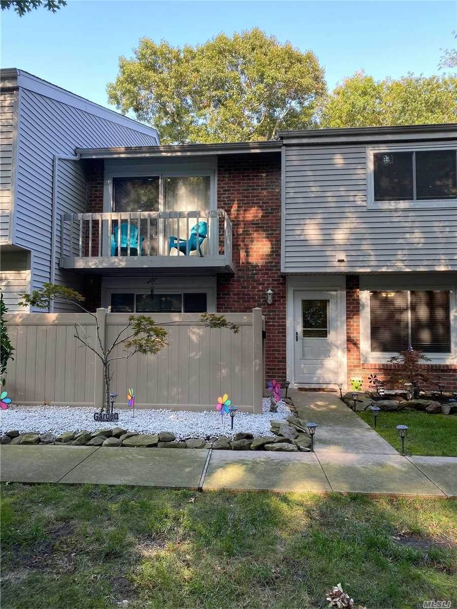 221 Springmeadow Drive - Photo 1