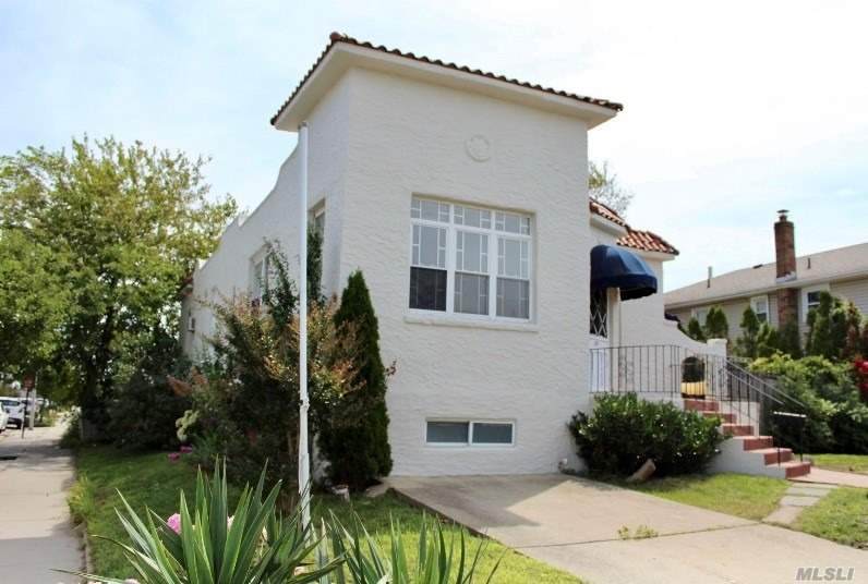 720 Franklin Boulevard - Photo 1
