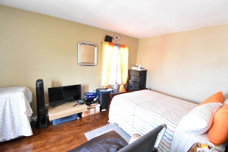 8724 Avenue L - Photo 1